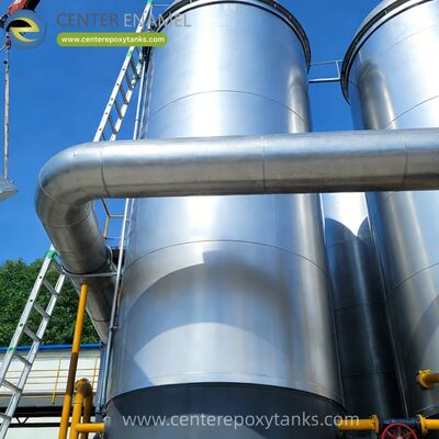 연료 저장 탱크 의 외부 떠 있는 지붕: 액체 위 에 있는 증기 공간 을 제거 함 으로 증발 손실 을 극적으로 줄이고 안전 을 향상 시킨다