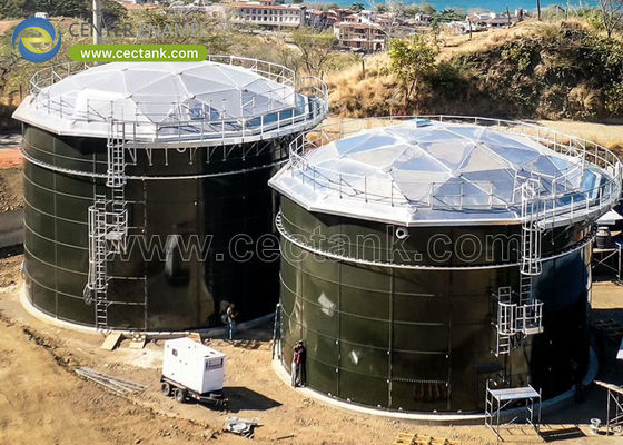 센터 에나멜은 석유 저장 탱크의 내부 부동 지붕으로 효율성과 안전을 향상시킵니다.