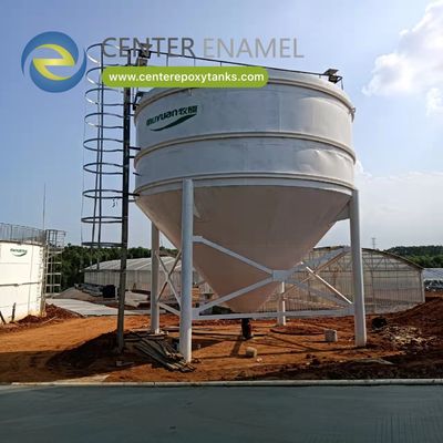 용접 된 철강 탱크: 사용 된 모터 오일 을 실용적 으로 보관 하는 곳