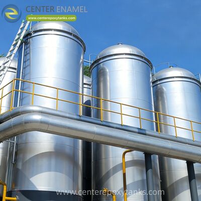 이중 벽 연료 저장용 용접 된 철 탱크: 2차 격리 및 누출 탐지를 제공하기 위해 간간 공간을 설계